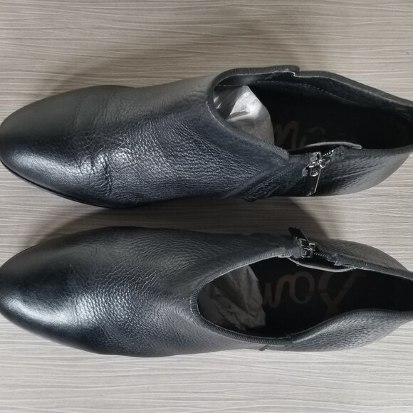 Sam Edelman Petty Chelsea Boot, Black Pebbled Leather, Womens Size 8.5 M / 38.5 - Picture 10 of 13